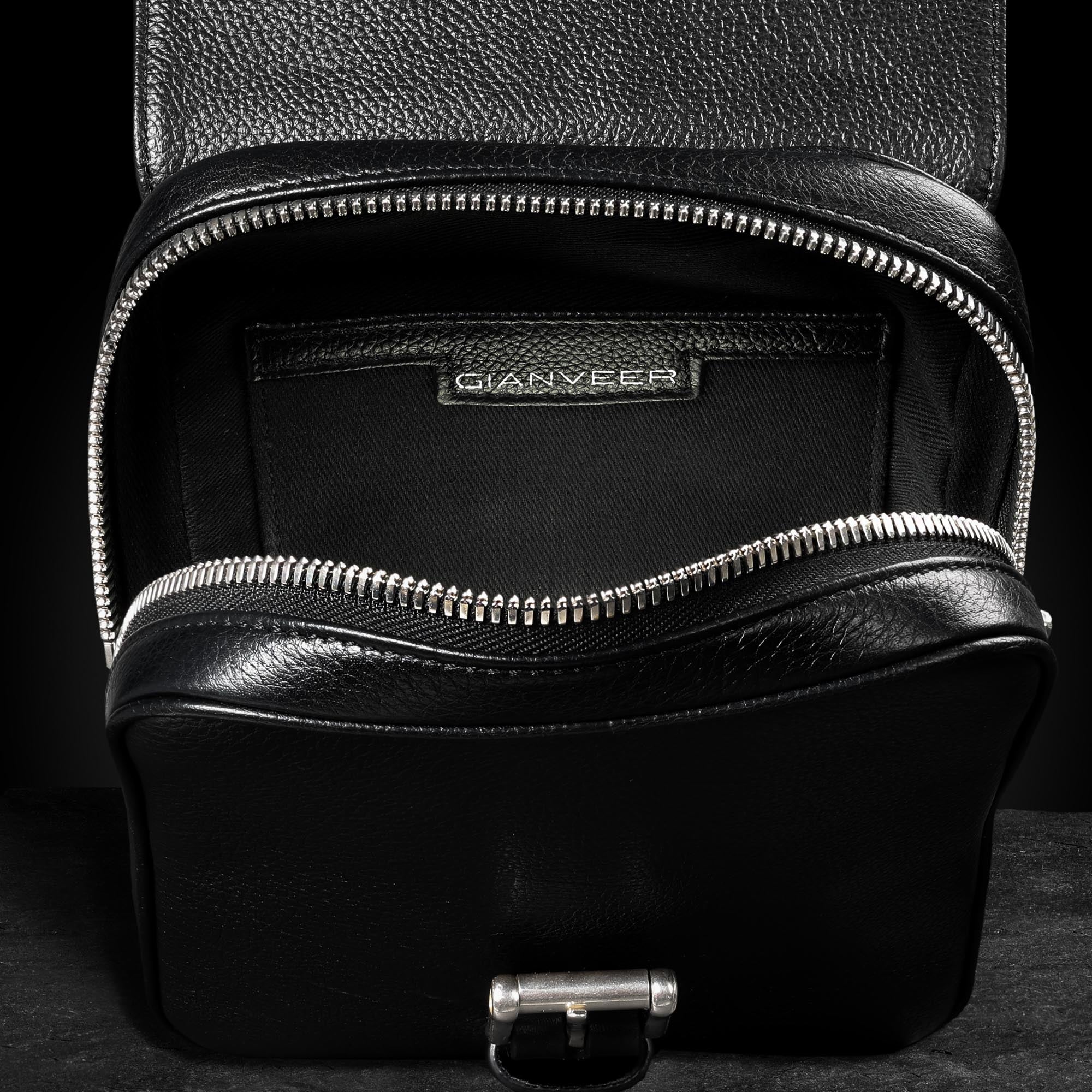 MBB 03 M Black Leather Crossbody Bag