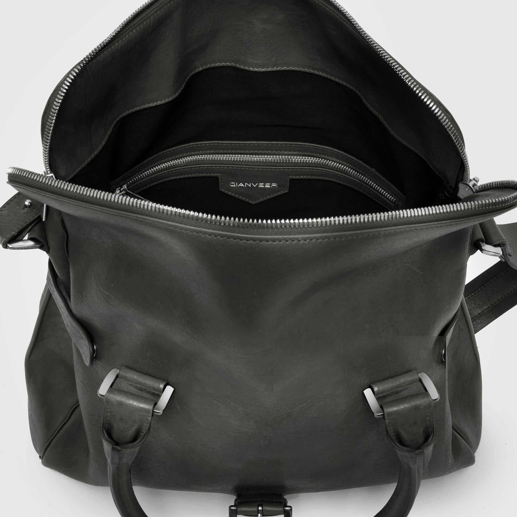WBG 02 W Grey Leather Bag