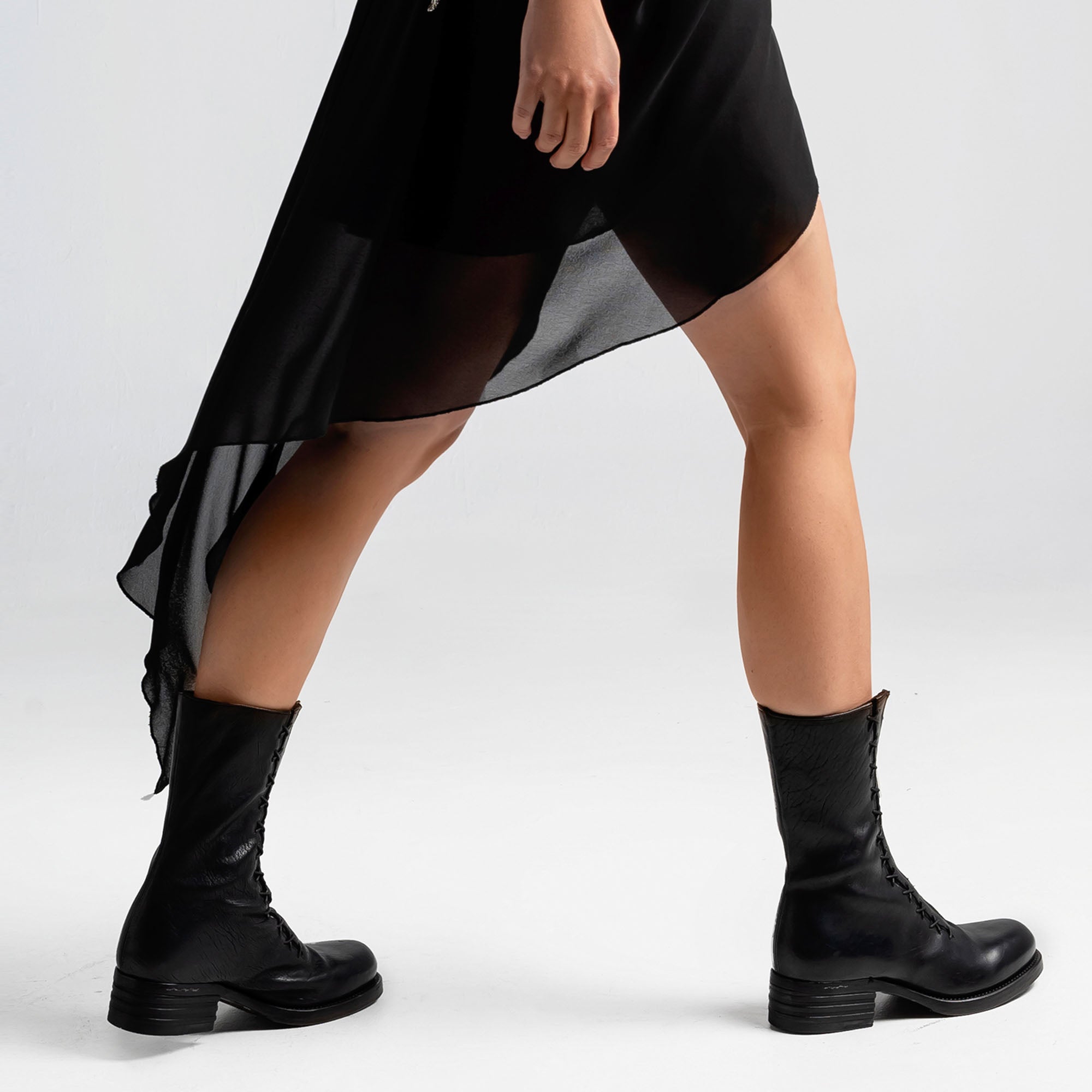 BCXZ 05 W Black Leather Boot