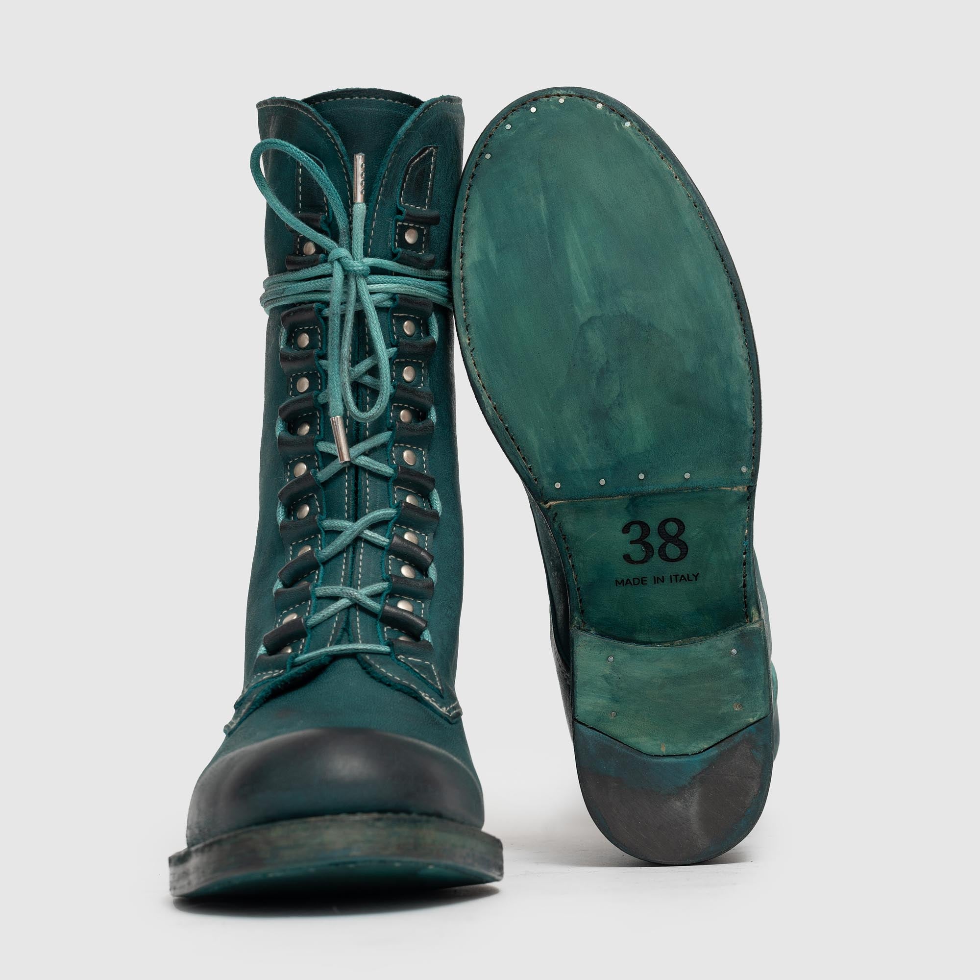 BDLZ 08 W Turquoise Leather Boot
