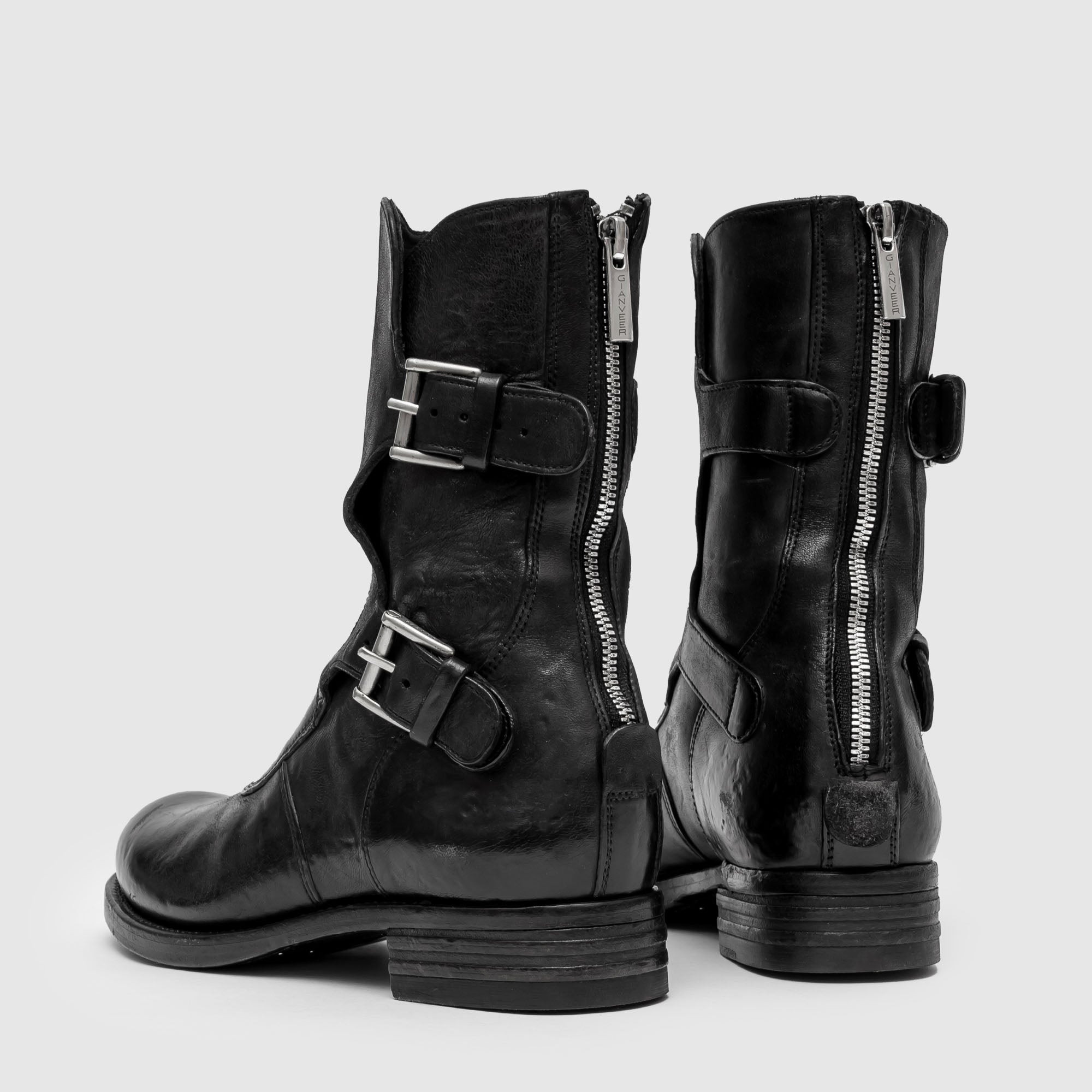 BCBZ 02 M Black Leather Boot