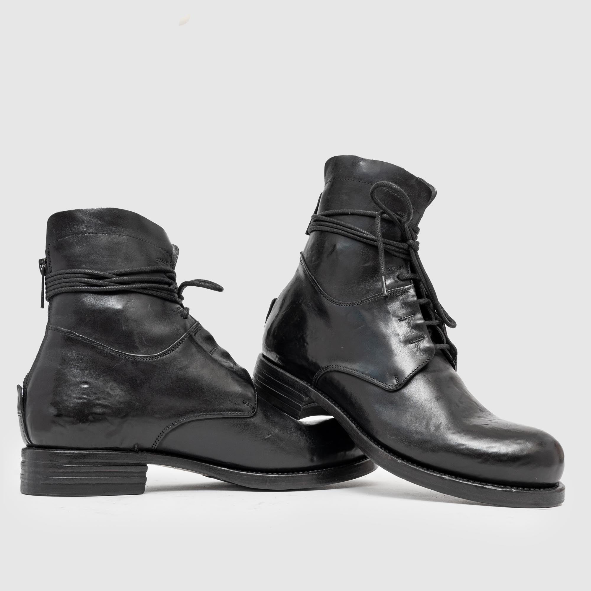 BCLZ 03 W Black Leather Boot