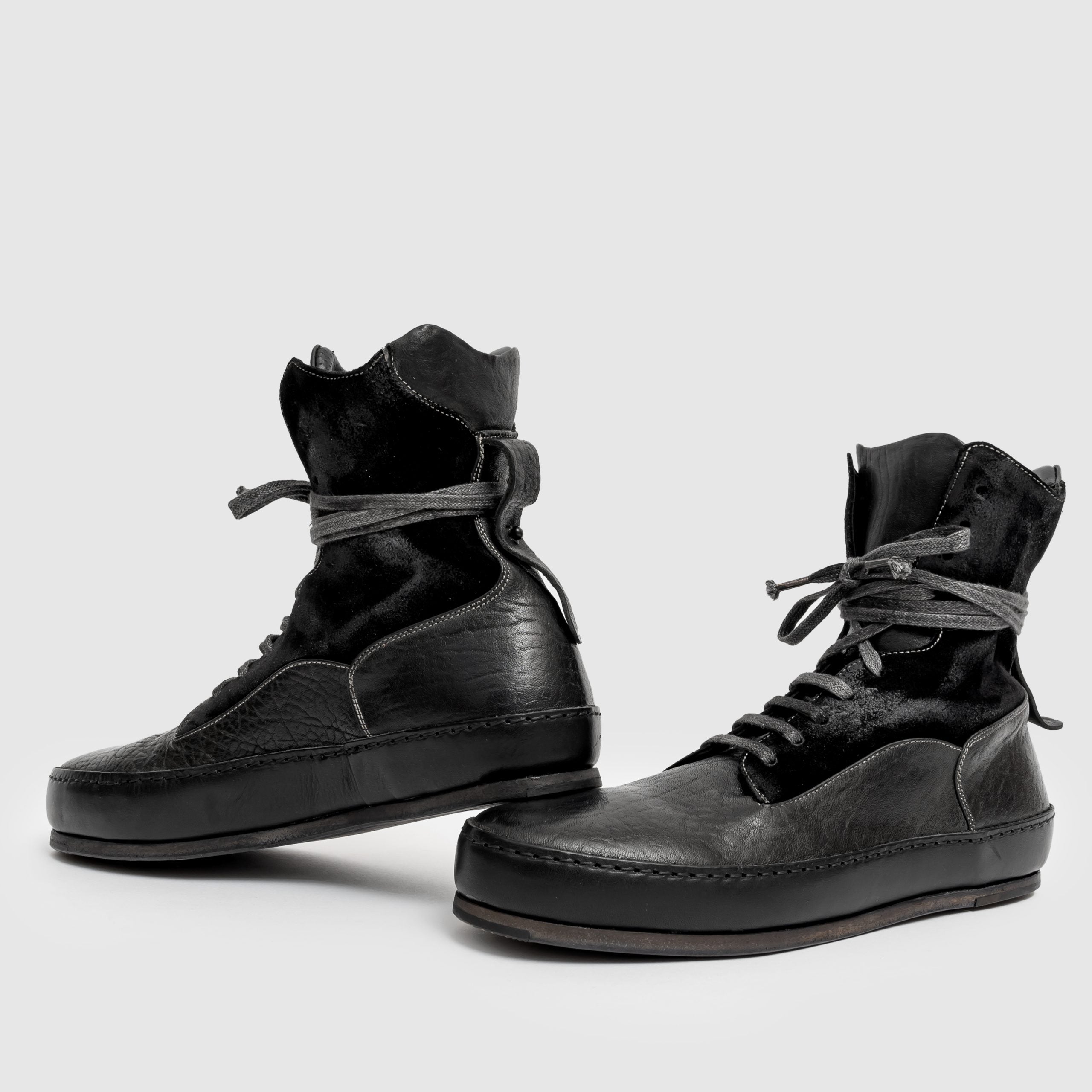 SHH 04 S/H M Black Suede Sneaker