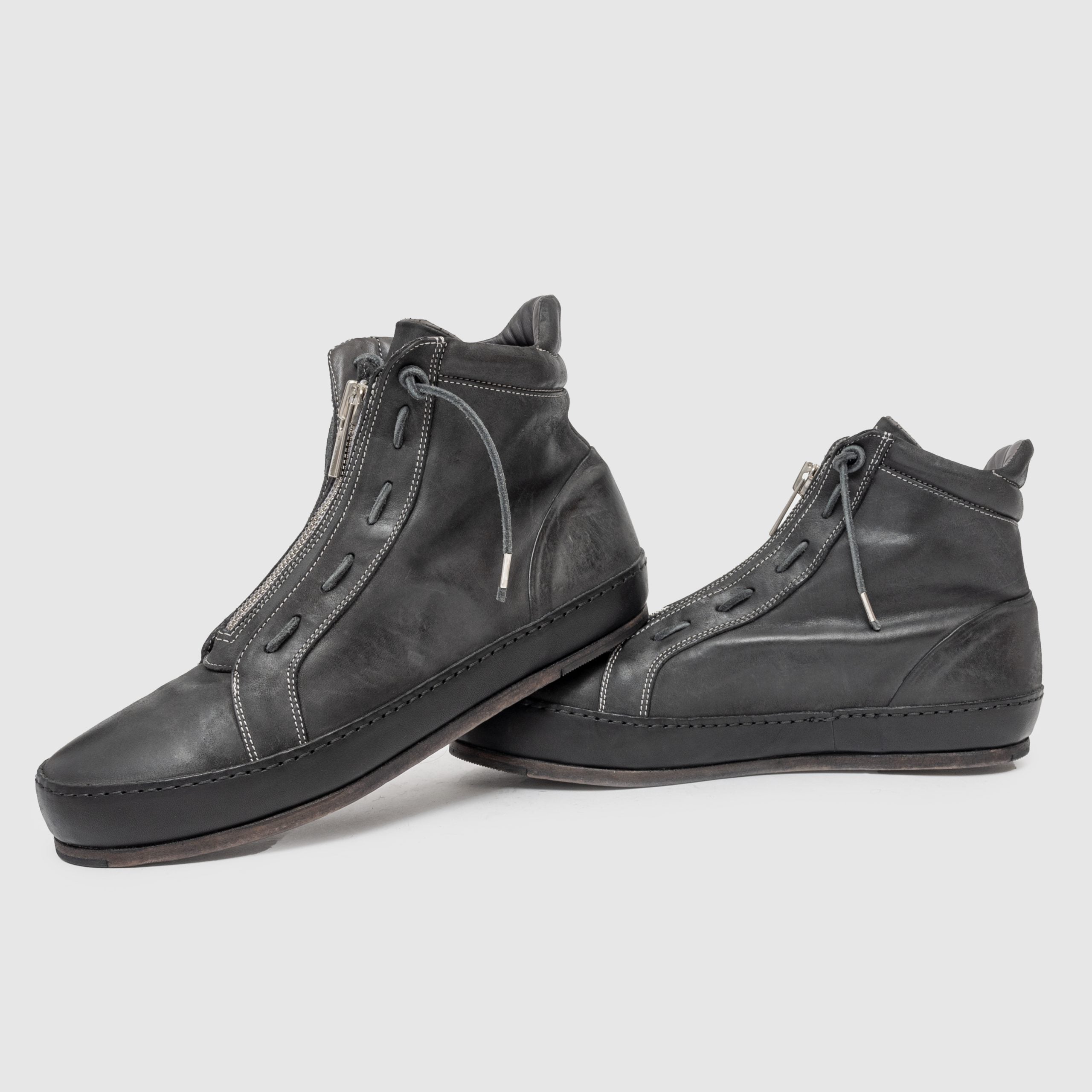 SHZ 03 M Grey Suede Sneaker