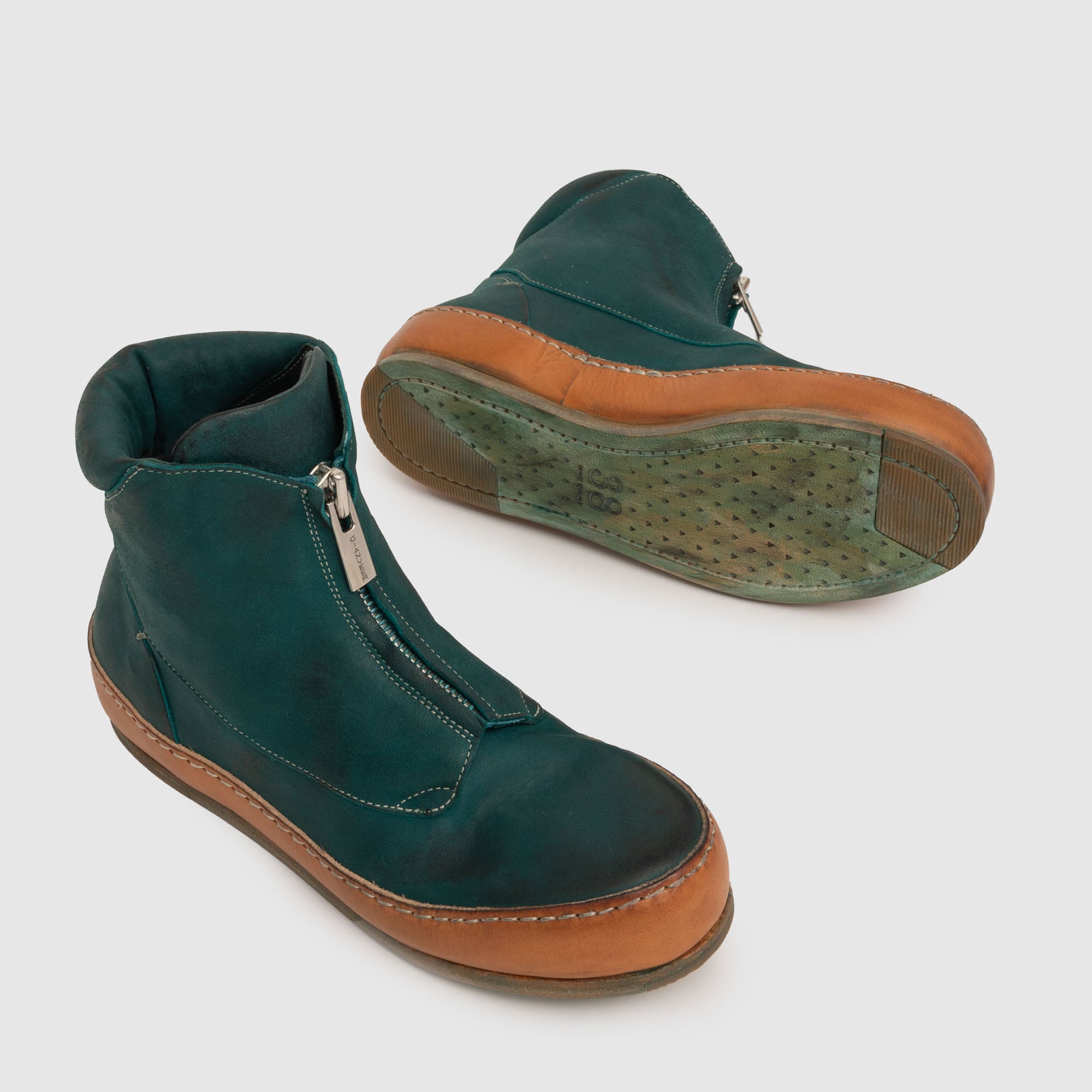 SFZ 06 W Turquoise Leather Sneaker