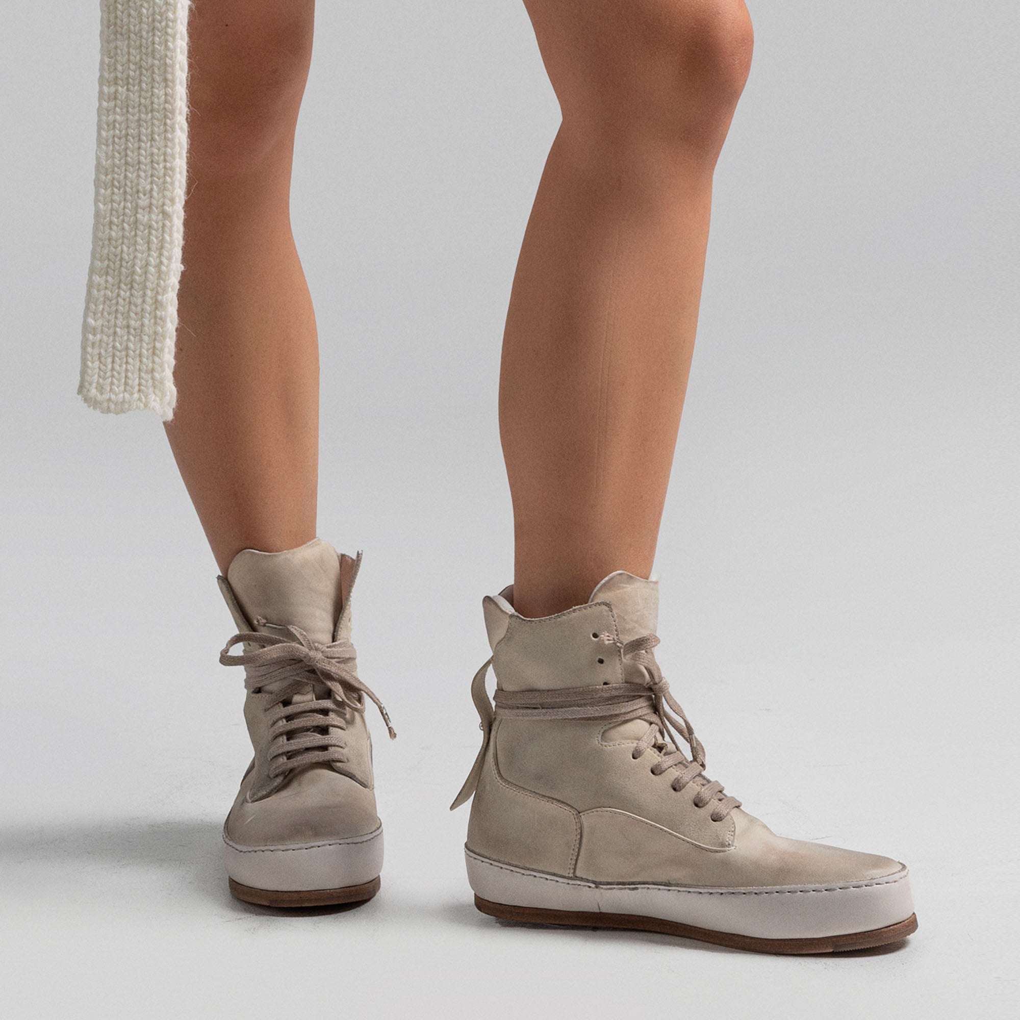 SHH 04 SH W Beige Leather Sneaker