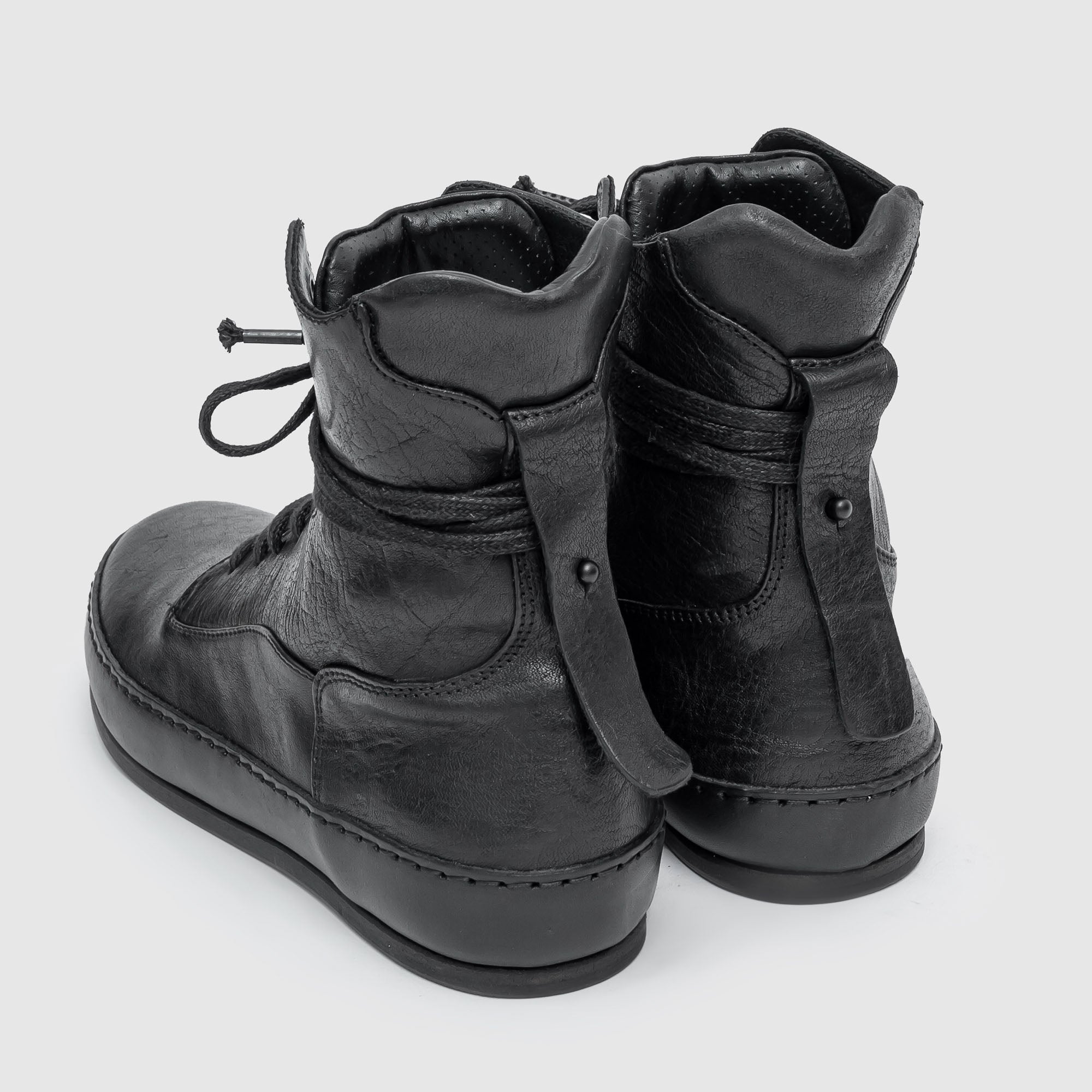 SHH 04 M Black Leather Sneaker