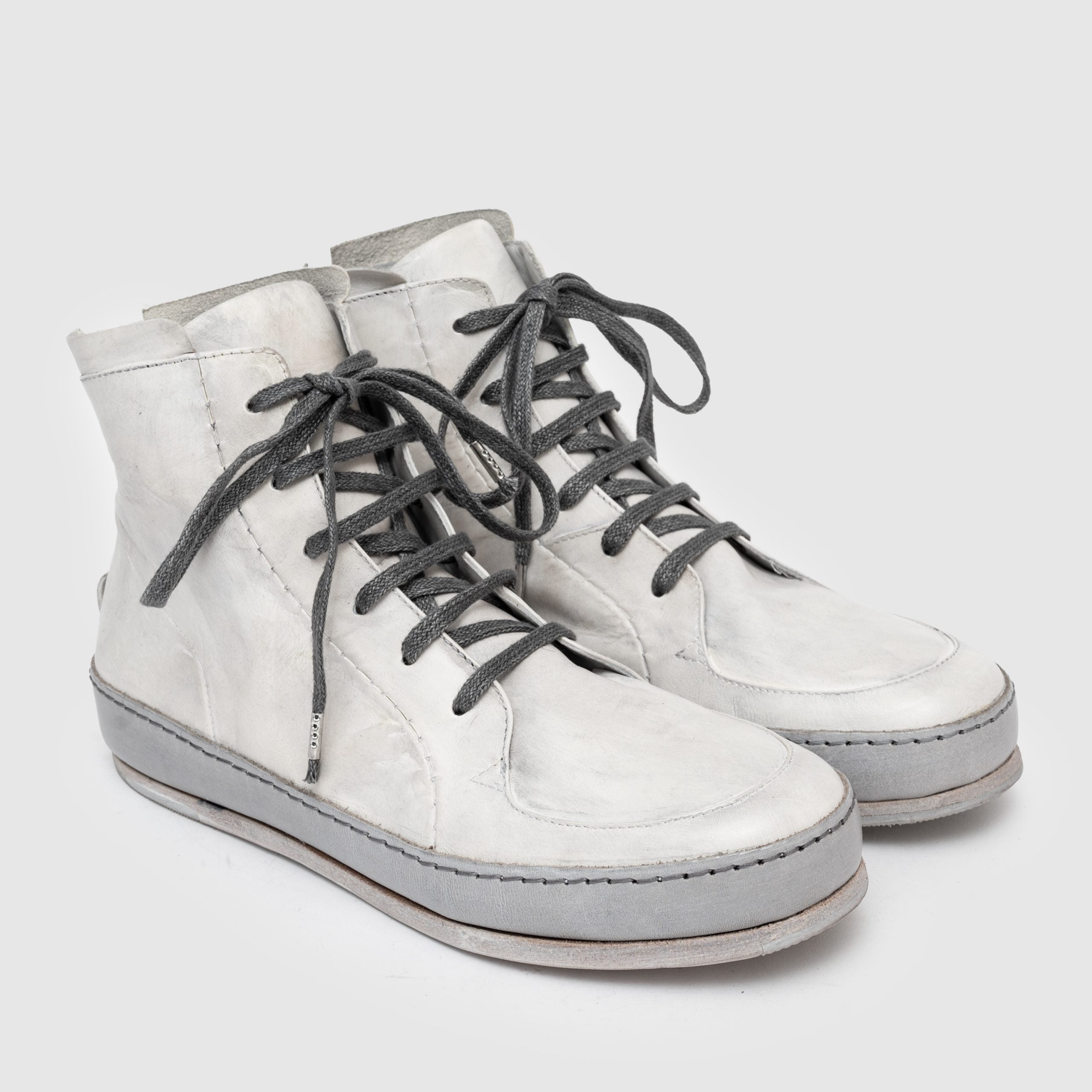 SHM 02 M White Leather Sneaker