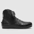 SHM 02 W Black Leather Sneaker