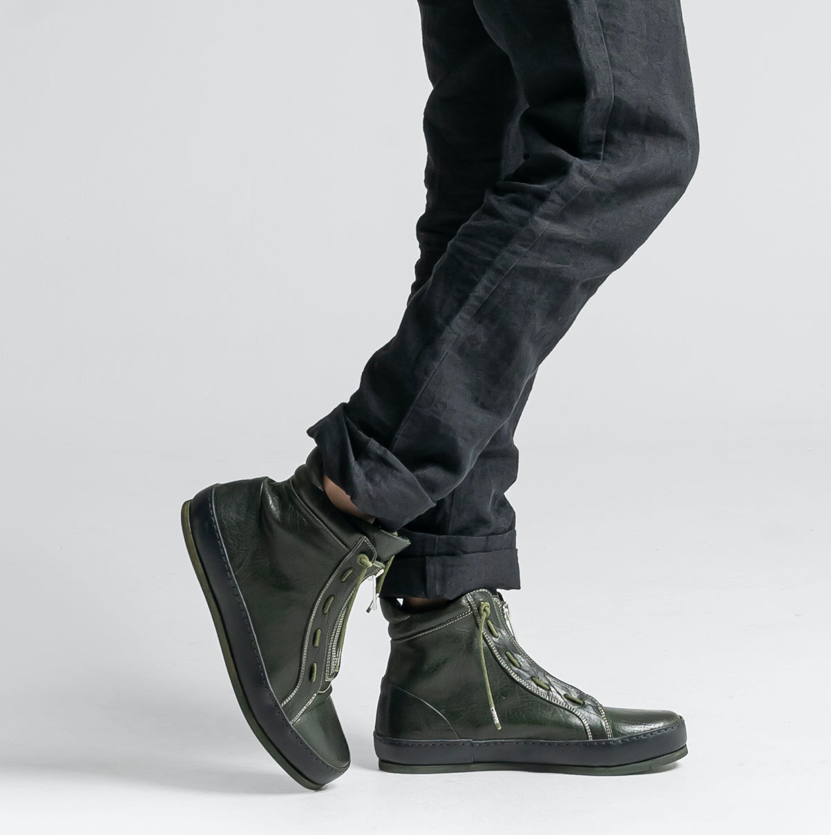 SHZ 03 M Green Suede Sneaker