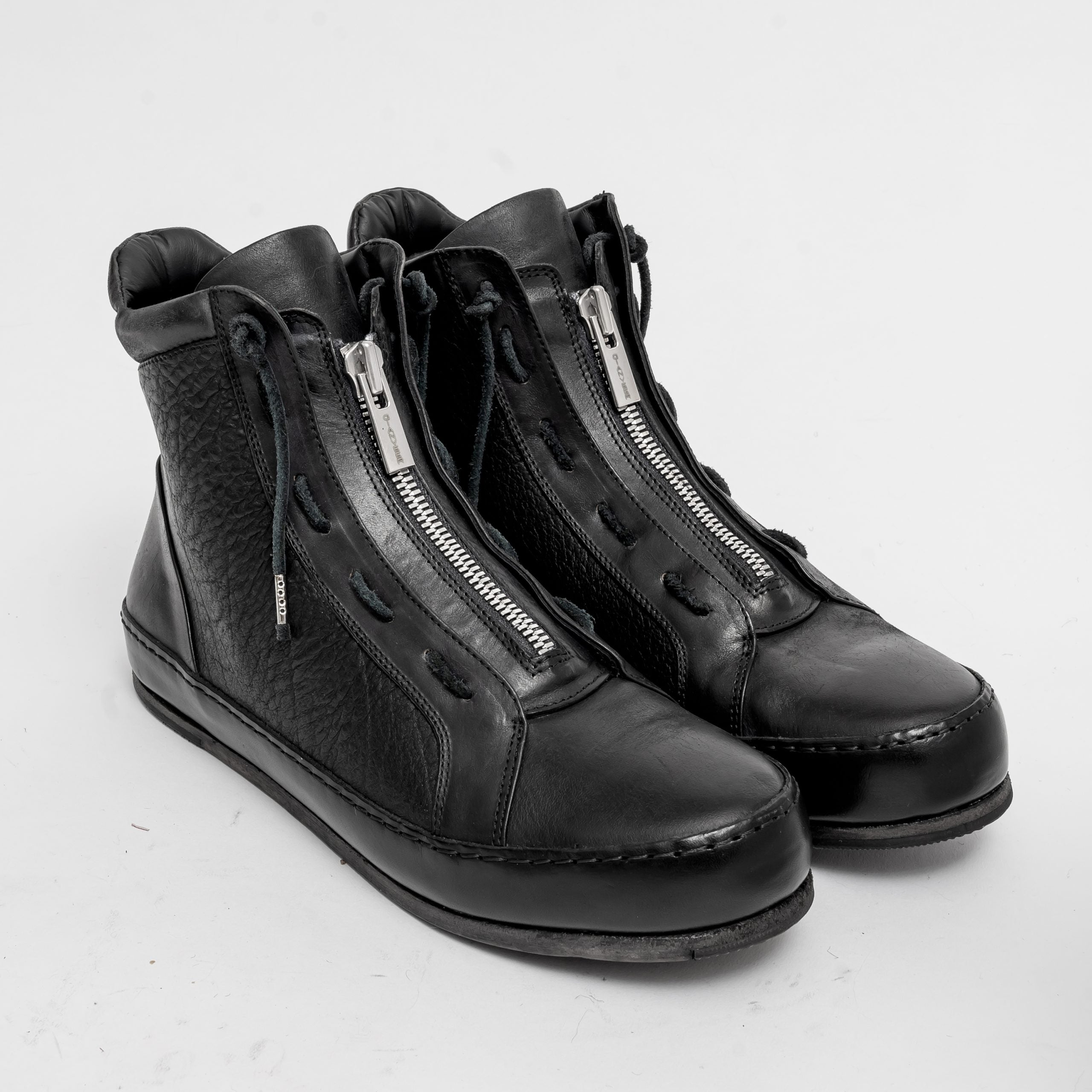 SHZ 03 M Black Leather Sneaker