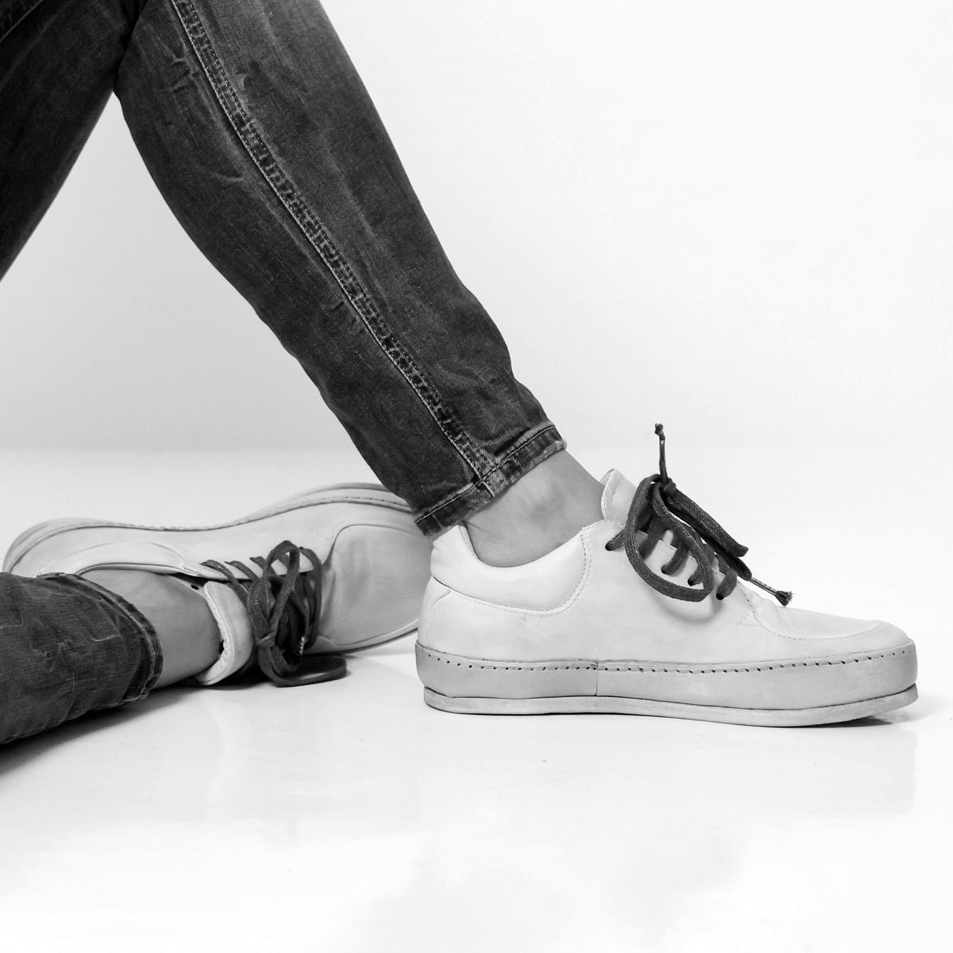 SHL 01 W White Leather Sneaker