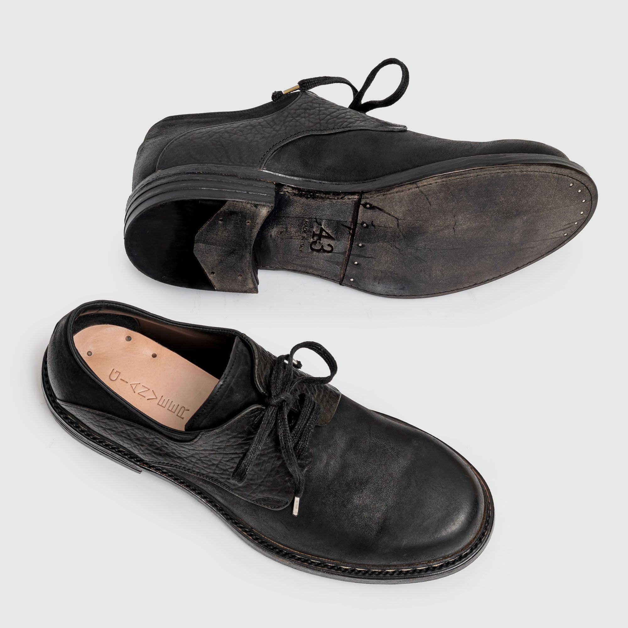 SHCD 01 M Black Leather Derby Shoe